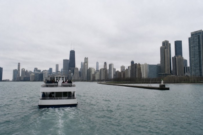 Chicago: 1.5-Hour Lake and River Architecture Cruise with Wendella